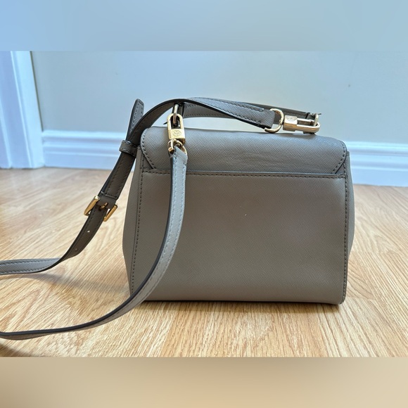 Tory Burch Robinson Purse Gray - Picture 2 of 7